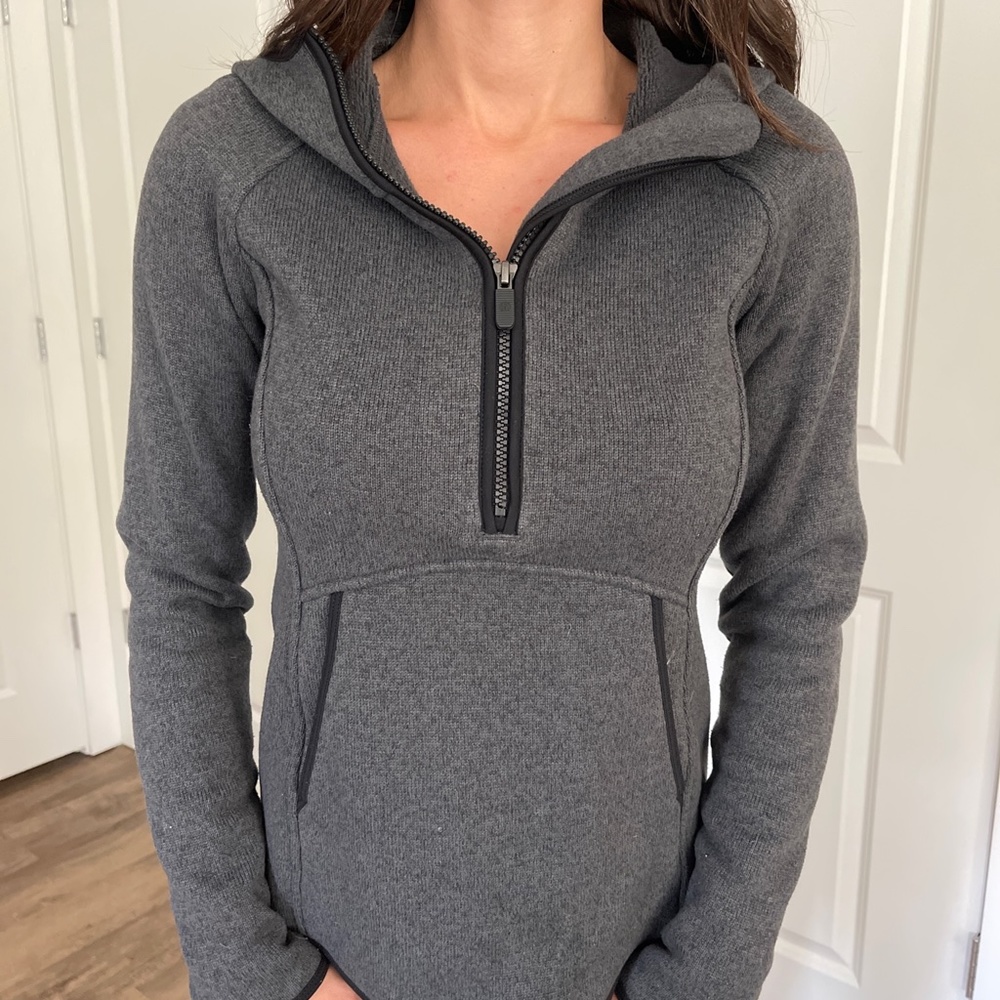 LULULEMON / HALF ZIP HOODIE, SIZE 4 , BLACK & GREY